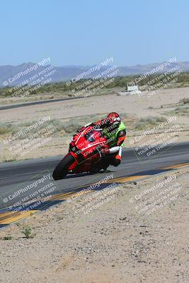 media/Apr-13-2024-SoCal Trackdays (Sat) [[f1617382bd]]/2-Turn 9 Inside (950am)/